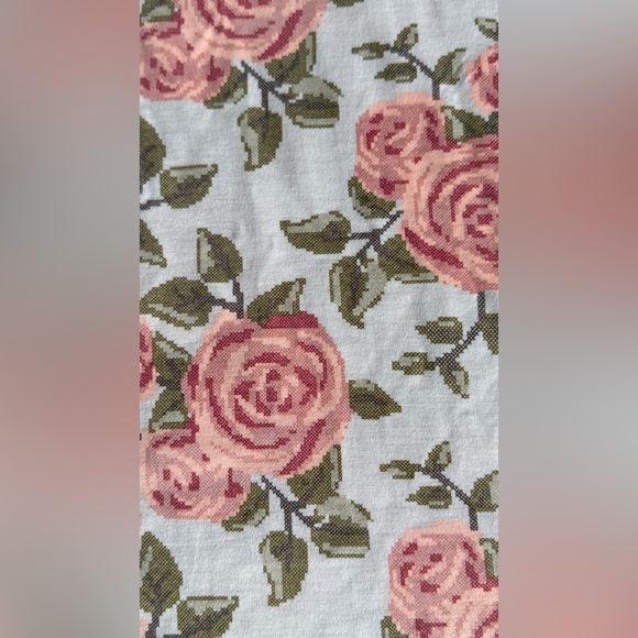 LuLaRoe Floral Christy T V-Neck Top - Picture 2 of 3